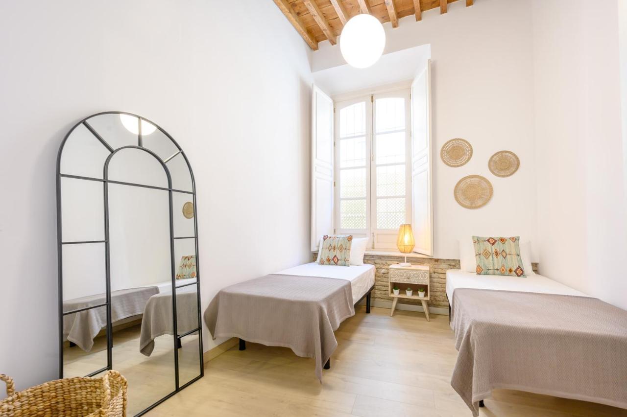 Modern 3 Bedroom, City Center With Patio & High Ceilings By 10Tosea Malaga Ngoại thất bức ảnh